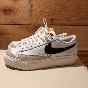 Nike blazer lo platform, 7.5